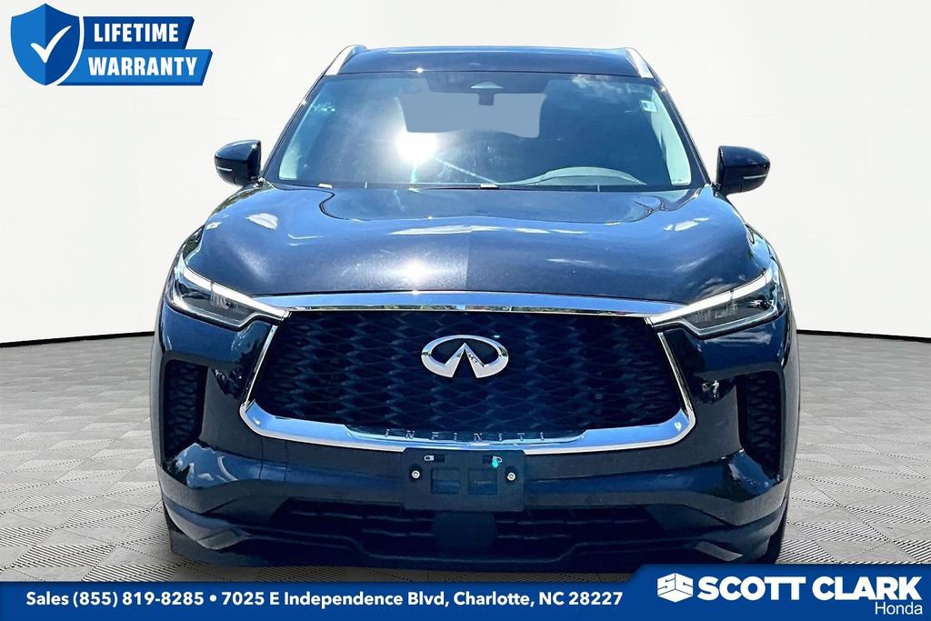 Used 2023 INFINITI QX60 Luxe AWD/4WD image 2