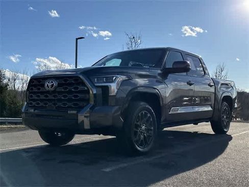 Used 2023 Toyota Tundra Platinum w/ Advanced Package image 28