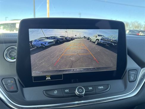 Used 2023 Chevrolet Blazer LT w/ Convenience Package image 17