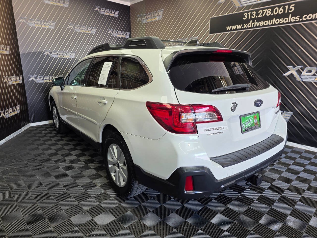 Used 2019 Subaru Outback 2.5i Premium AWD/4WD image 11