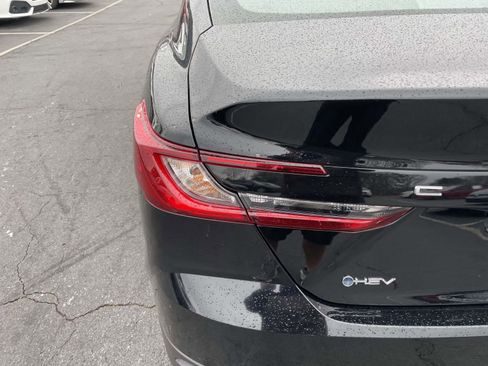 Used 2025 Toyota Camry LE image 15