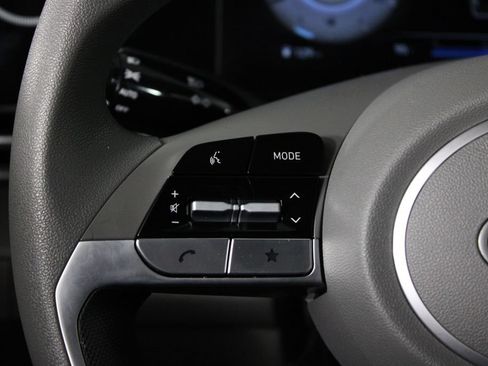 Certified 2024 Hyundai Elantra SEL FWD image 26