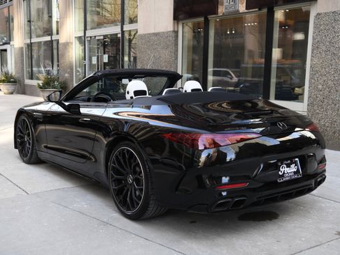 Used 2024 Mercedes-Benz SL 63 AMG 4MATIC image 3