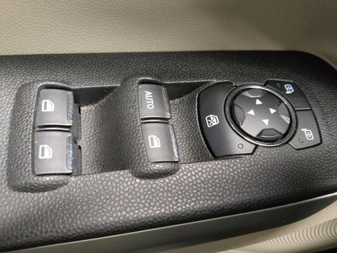 Used 2018 Ford EcoSport S FWD image 27