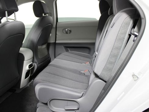 Used 2024 Hyundai Ioniq 5 SEL RWD image 20