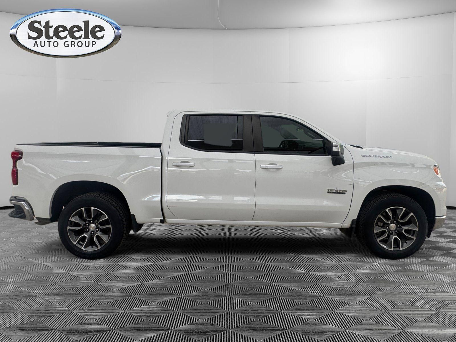 Used 2023 Chevrolet Silverado 1500 LT w/ Protection Package RWD image 6