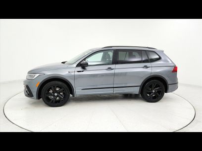 Used 2023 Volkswagen Tiguan SE R-Line