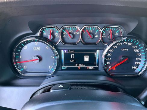 Used 2019 GMC Yukon XL SLT w/ Open Road Package image 25