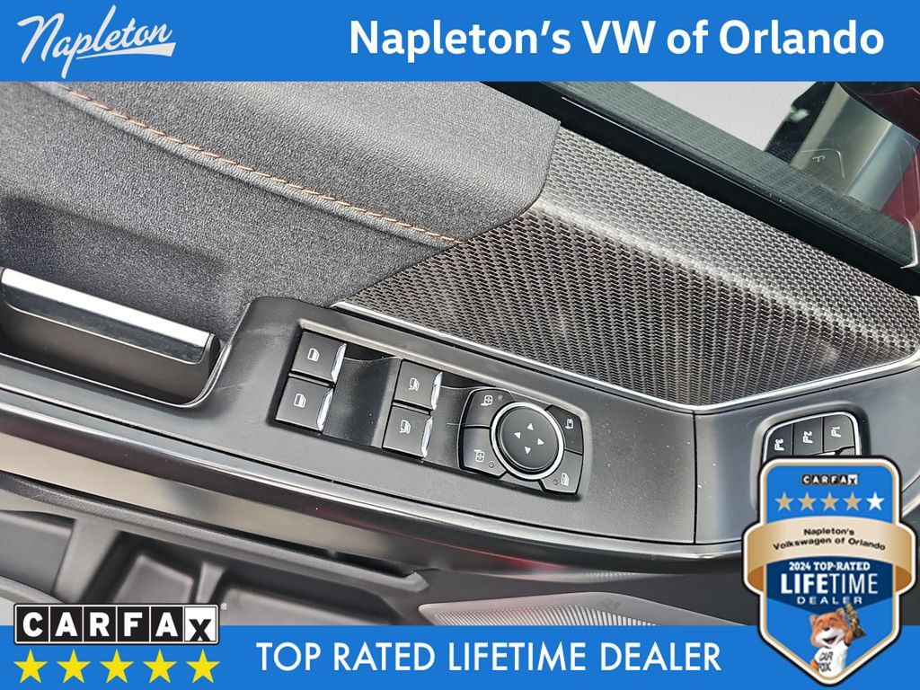 Used 2023 Ford F150 Raptor w/ Raptor Carbon Fiber Package AWD/4WD image 26