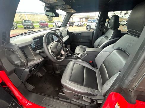 Used 2024 Ford Bronco Big Bend AWD/4WD image 11