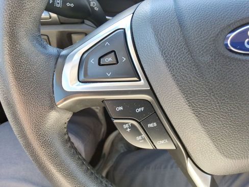 Used 2016 Ford Fusion Energi Titanium w/ Driver Assist Package image 29