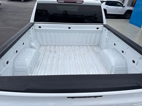 Used 2023 Chevrolet Silverado 1500 LT image 27