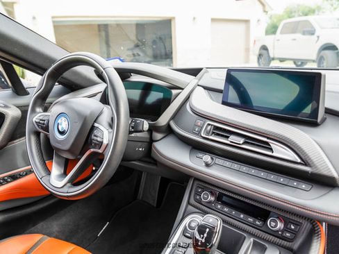 Used 2019 BMW i8 Coupe AWD/4WD image 99