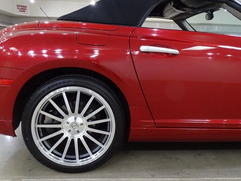 Used 2007 Chrysler Crossfire Convertible w/ Special Edition Group RWD image 31
