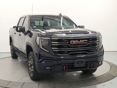 Used 2023 GMC Sierra 1500 AT4 w/ AT4 Premium Package AWD/4WD image 2