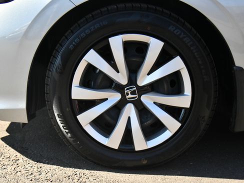 Used 2025 Honda Civic LX image 12