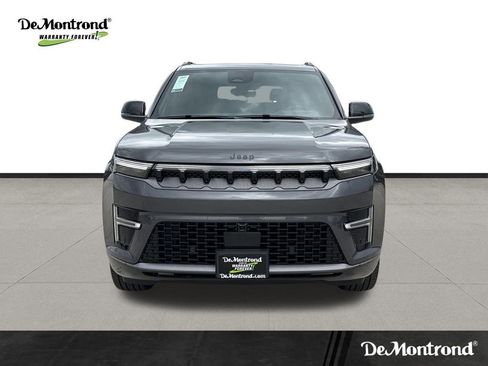 New 2026 Jeep Grand Wagoneer L Limited AWD/4WD image 2