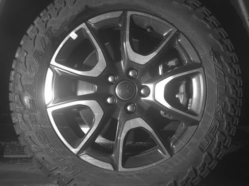 Used 2025 Jeep Compass Trailhawk AWD/4WD image 13