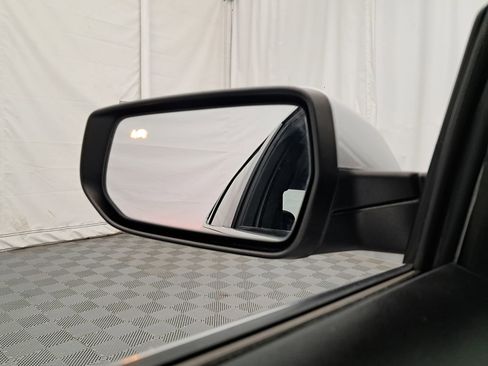 Used 2019 Chevrolet Malibu LT w/ Driver Confidence Package II image 13