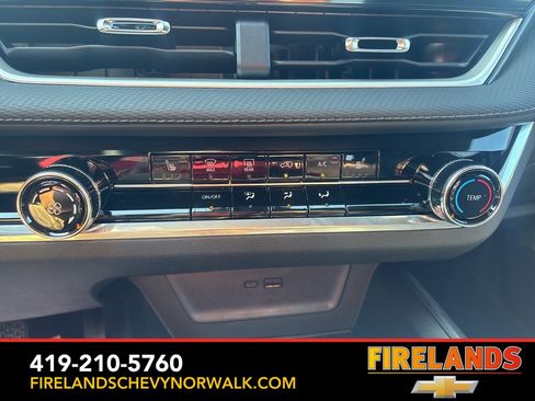 New 2026 Chevrolet Equinox LT w/ LPO, Floor Liner Package image 4