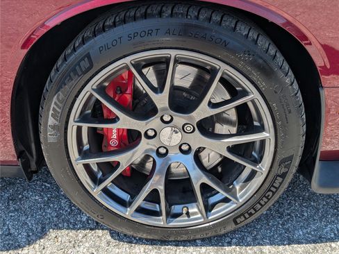 Used 2017 Dodge Challenger SRT w/ Technology Group RWD image 12