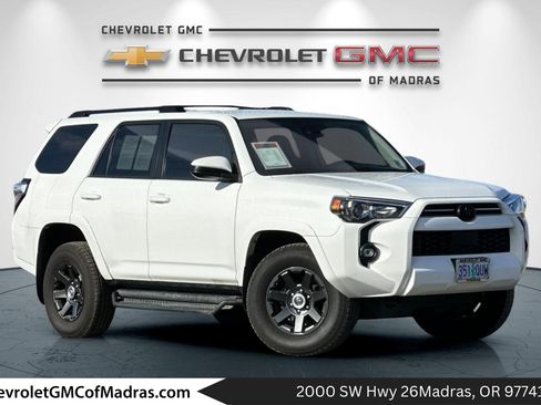 Used 2021 Toyota 4Runner Trail Special Edition image 1