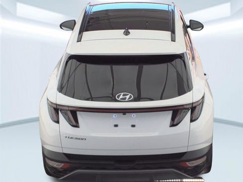 Used 2023 Hyundai Tucson Limited image 16
