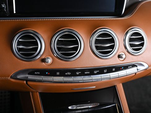 Used 2017 Mercedes-Benz S 63 AMG 4MATIC Cabriolet image 15