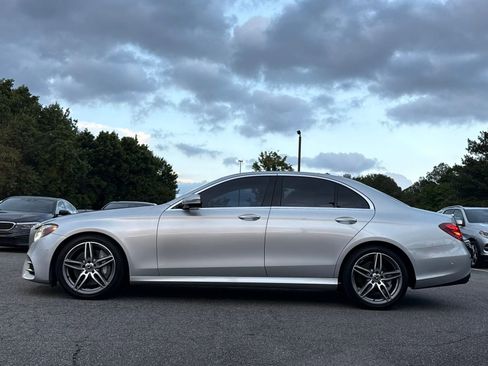 Used 2018 Mercedes-Benz E 300 image 2