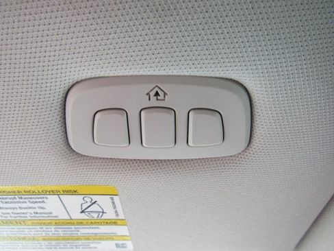 Used 2025 Ford Expedition Active AWD/4WD image 27