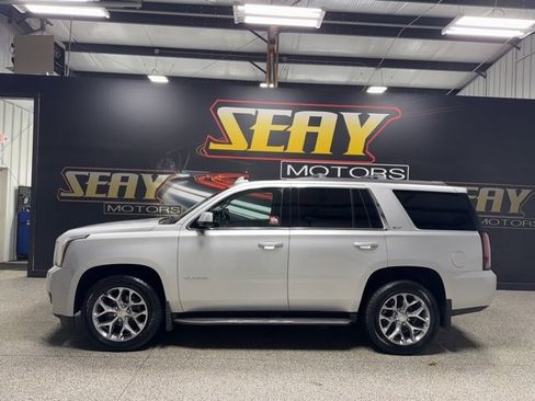 Used 2018 GMC Yukon SLT w/ Open Road Package image 3