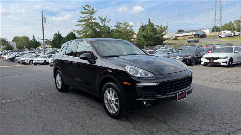 Used 2016 Porsche Cayenne AWD/4WD image 3