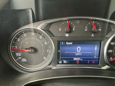 Used 2021 GMC Terrain SLE w/ Driver Convenience Package image 6