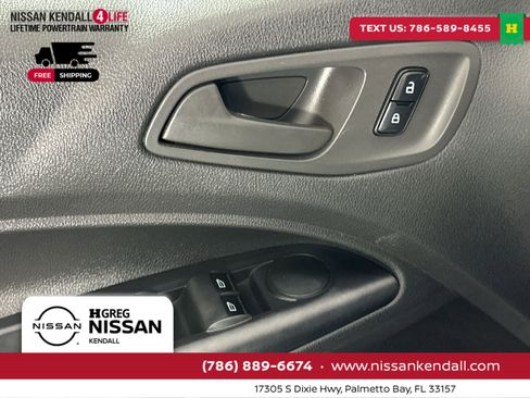 Used 2016 Ford Transit Connect XL image 16