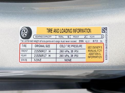 Used 2023 Chevrolet Bolt LT w/ Driver Confidence Package FWD image 28