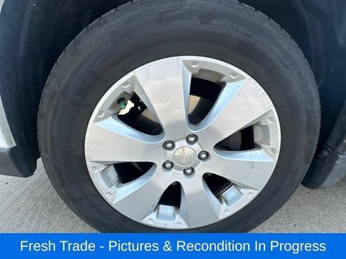Used 2012 Subaru Outback 2.5i Premium w/ Popular Pkg 1B AWD/4WD image 9