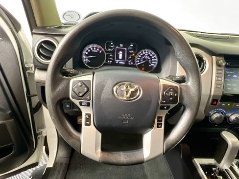 Used 2018 Toyota Tundra SR5 image 17