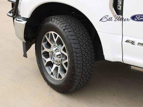 Used 2020 Ford F250 Lariat w/ Lariat Ultimate Package image 9