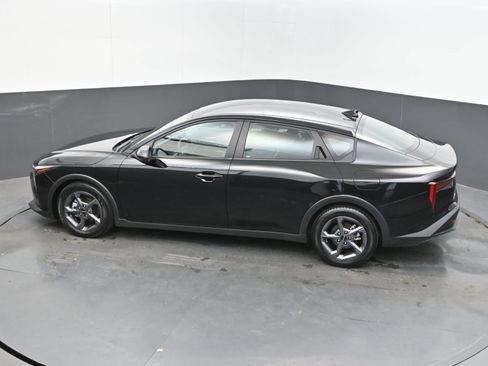 Used 2025 Kia K4 FWD image 36