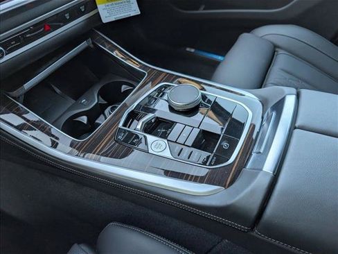 New 2026 BMW 330i xDrive Sedan AWD/4WD image 10