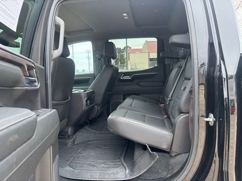Used 2024 GMC Sierra 1500 SLT w/ SLT Premium Plus Package AWD/4WD image 16