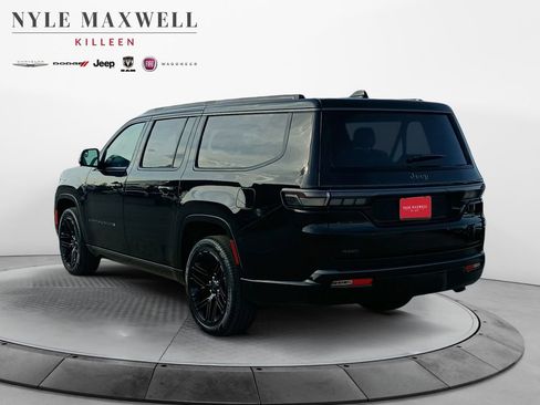 New 2026 Jeep Grand Wagoneer L Limited AWD/4WD image 14
