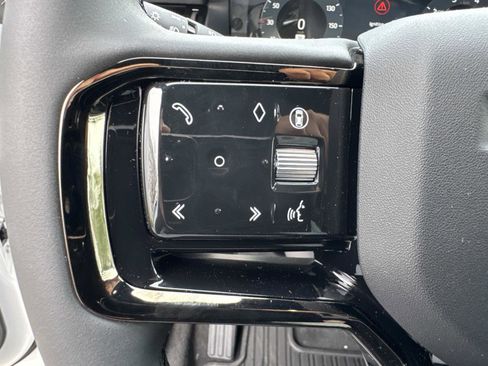 New 2026 Land Rover Range Rover Evoque S image 32