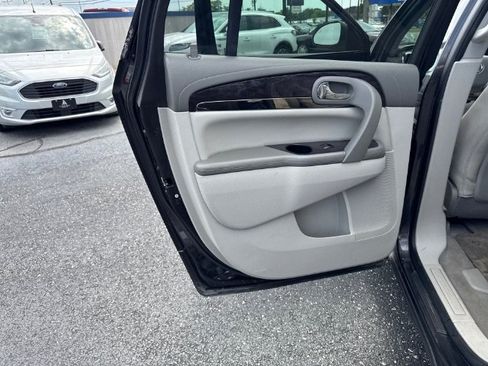 Used 2015 Buick Enclave Leather AWD/4WD image 12