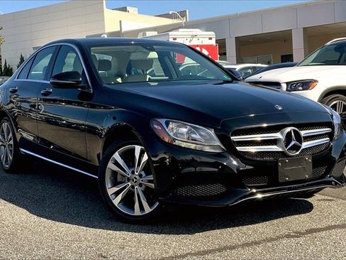 Used 2018 Mercedes-Benz C 300 4MATIC Sedan image 1