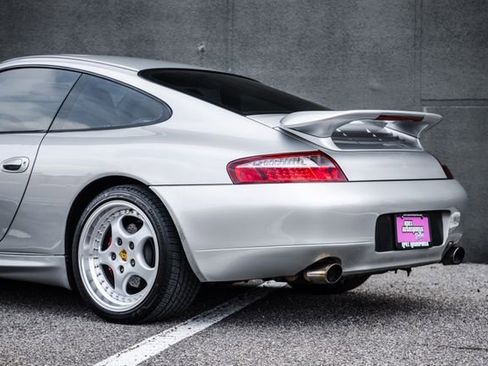 Used 2001 Porsche 911 Carrera RWD image 43