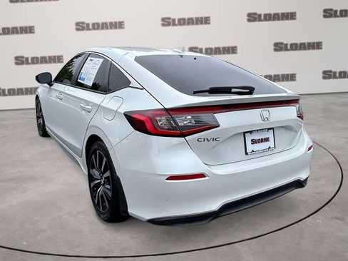 Used 2024 Honda Civic EX-L image 3