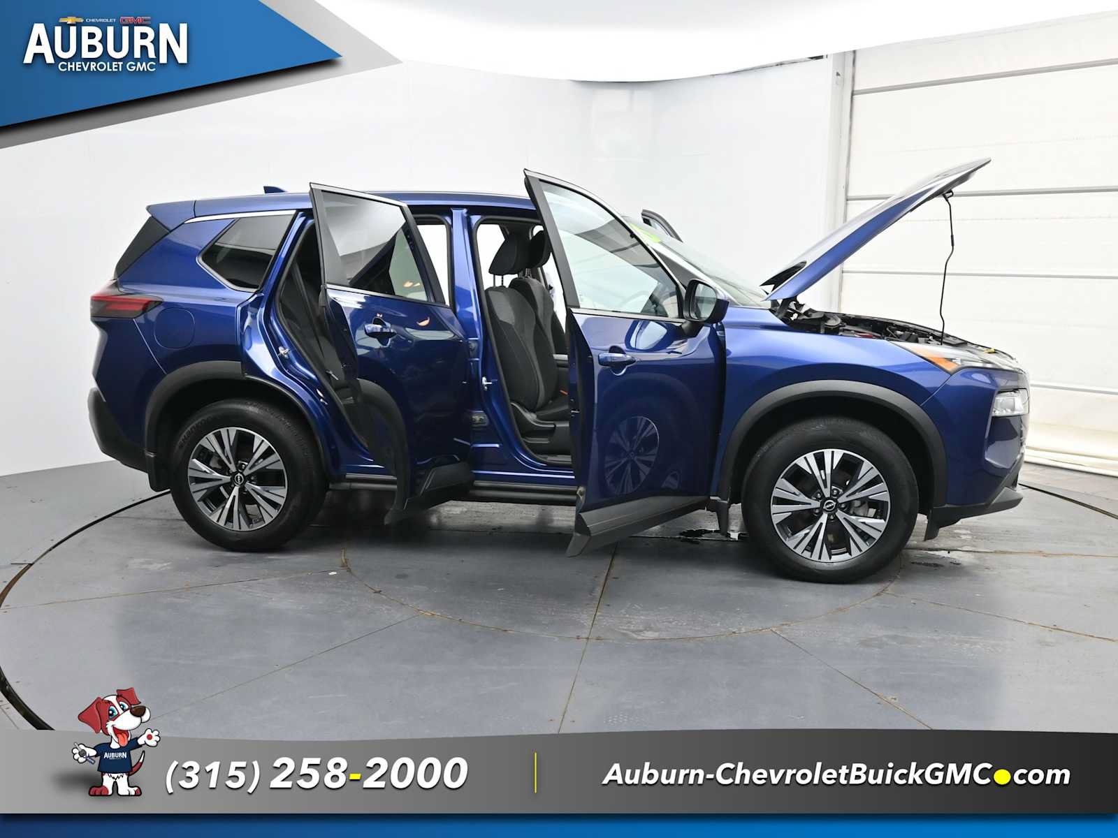 Used 2023 Nissan Rogue SV AWD/4WD image 43