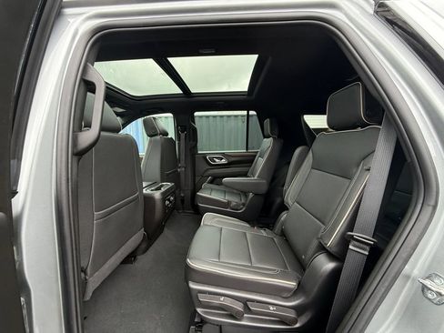 Used 2023 Chevrolet Tahoe Premier w/ Max Trailering Package AWD/4WD image 22