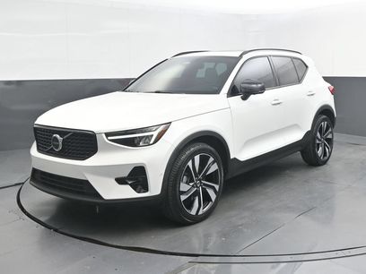 Certified 2023 Volvo XC40 B5 Plus w/ Climate Package